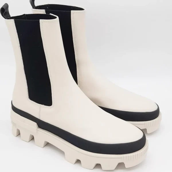Bibi Lou 'Drafts' Boot>Women Boots
