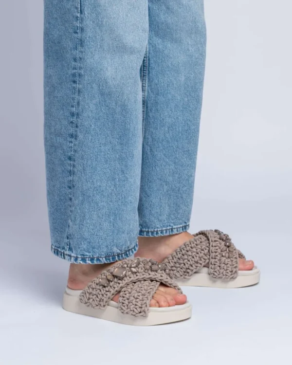 Inuikii 'Gems' Mule>Women Sandals