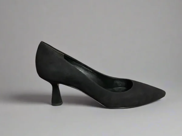 Kennel & Schmenger 'Bella' Court Shoe>Women Heels