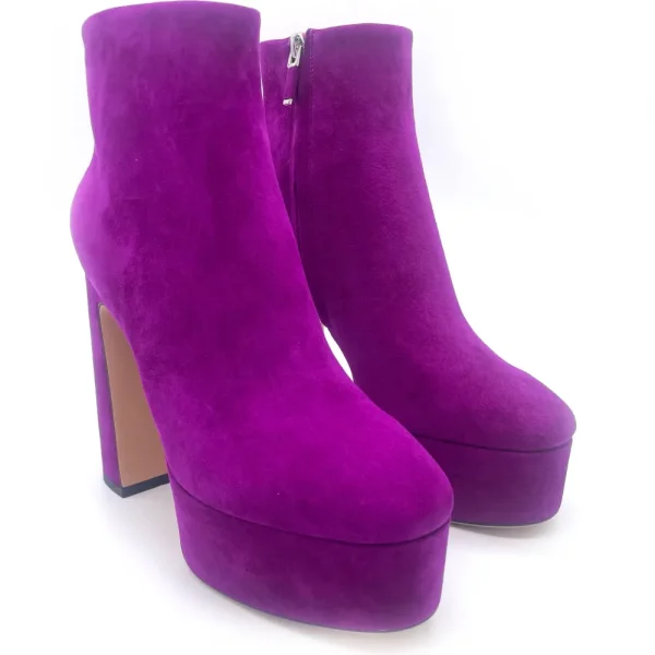 Lola Cruz ‘Bucky’ Ankle Boot>Women Boots