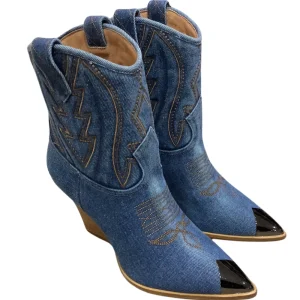 Lola Cruz 'Gambels' Cowboy Boot>Women Boots | Heels