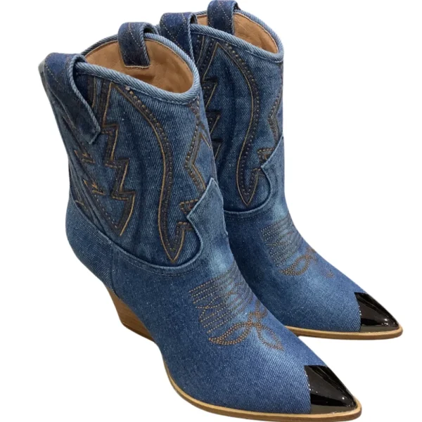 Lola Cruz 'Gambels' Cowboy Boot>Women Boots | Heels
