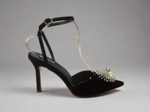 Lola Cruz 'Hathaway' Court Shoe>Women Heels