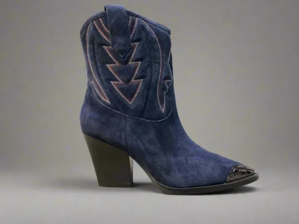 Lola Cruz 'Heath' Cowboy Boot>Women Boots