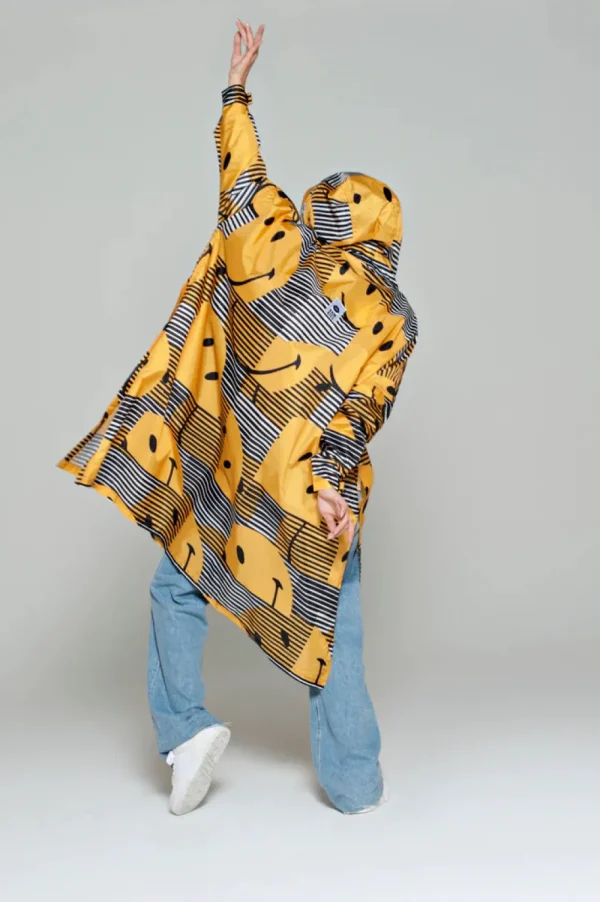 RAINKISS Sunset Smiley Poncho>Women Coats & Jackets