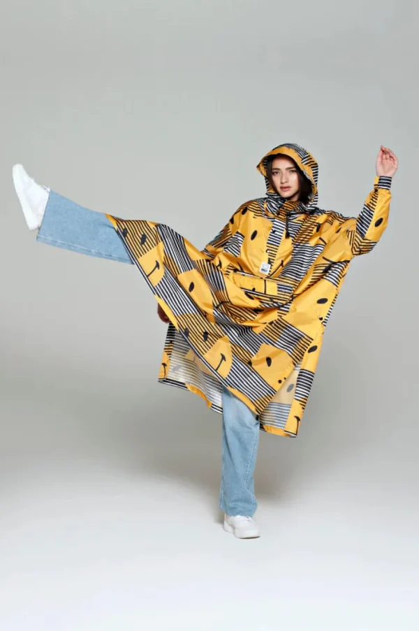 RAINKISS Sunset Smiley Poncho>Women Coats & Jackets